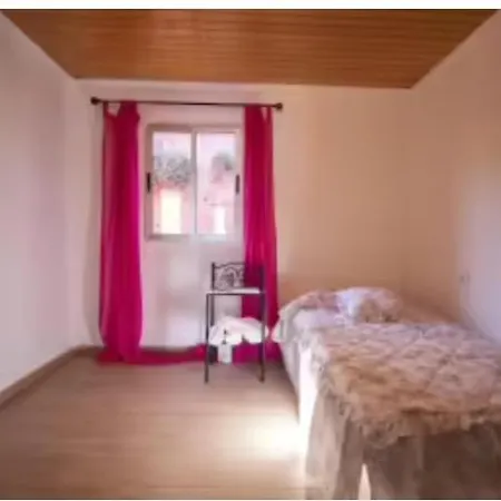 Casita Roja